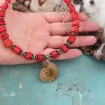 Ожерелье с аммонитом