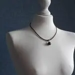 Украшения из синего коралла и кожи