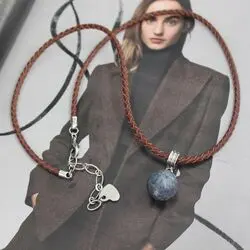 Колье из натурального коралла, жемчуга, перламутра