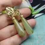 Серьги с зелеными камнями - агат