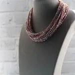 Ожерелье из розового жемчуга