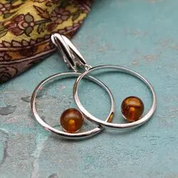 Серьги из балтийского янтаря
