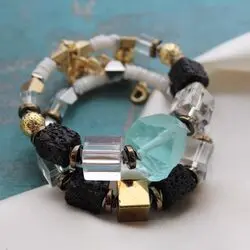 Сет из браслетов с необработанными камнями