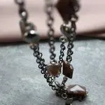 Колье из природных камней