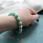 Лаконичный браслет из амазонита