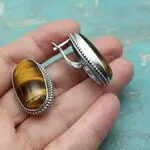 Серьги с крупным камнем - тигровый глаз