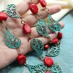 Украшения с красными кораллами