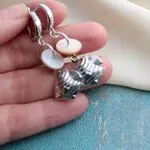 Серьги с серебрянными рыбками