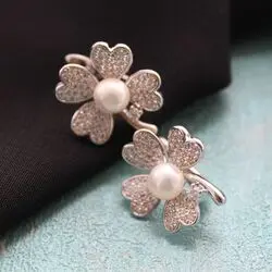 Серьги цветочки с жемчугом