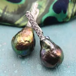 Серьги из уникальных жемчужин барокко