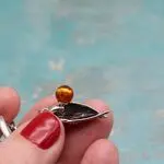 Янтарные серьги