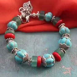 Браслет в этностиле с бирюзой и кораллом