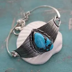 Браслет с натуральной бирюзой