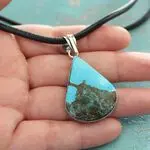 Подвеска из бирюзы