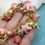 Коралловый браслет