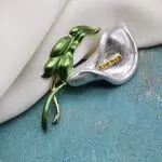Брошь цветок