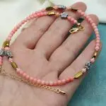 Коралловый чокер