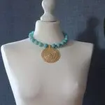Ожерелье из голубой бирюзы