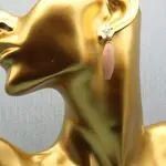Серьги с натуральными камнями - солнечный камень и перламутр