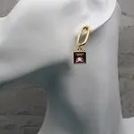 Серьги с камнями - розовые кристаллы