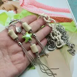 Колье с белым кораллом