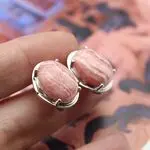 Родохразит в украшениях - серьги из серебра