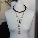 Авторские украшения с гранатами бусы и колье