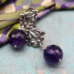 Серьги с лиловыми аметистами