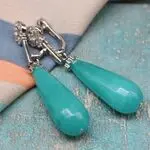 Серьги с камнями цвета тиффани