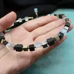 Чокер с квадратными камнями 0 агат, лава, лунный камень