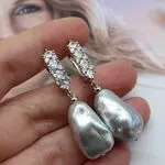 Серьги с серым барочным жемчугом
