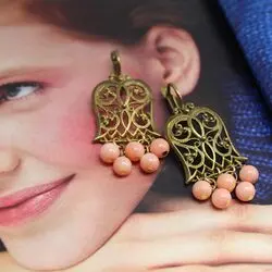 Серьги с кораллами в бохостиле