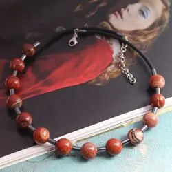 Чокер с красной яшмой