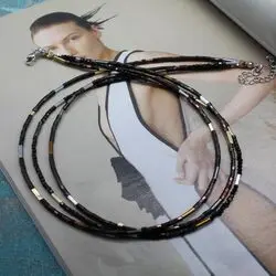 Колье с гематитом