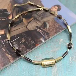 Колье с перламутром и раухтопазом