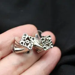 Серьги стильные