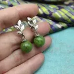 Серьги из нефрита с серебром