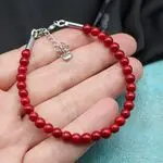 Коралловый браслет